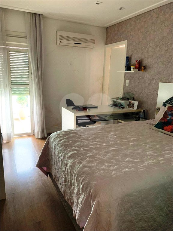 Apartamento à venda com 3 suítes em Santana, São Paulo, SP
