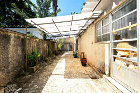 Casa Térrea à venda ou para alugar com 4 suítes em Alto da Boa Vista, São Paulo, SP