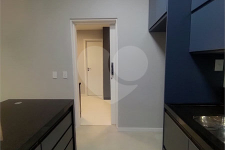 Casa à venda com 3 suítes no condomínio La Reserva Residencial, Atibaia - SP