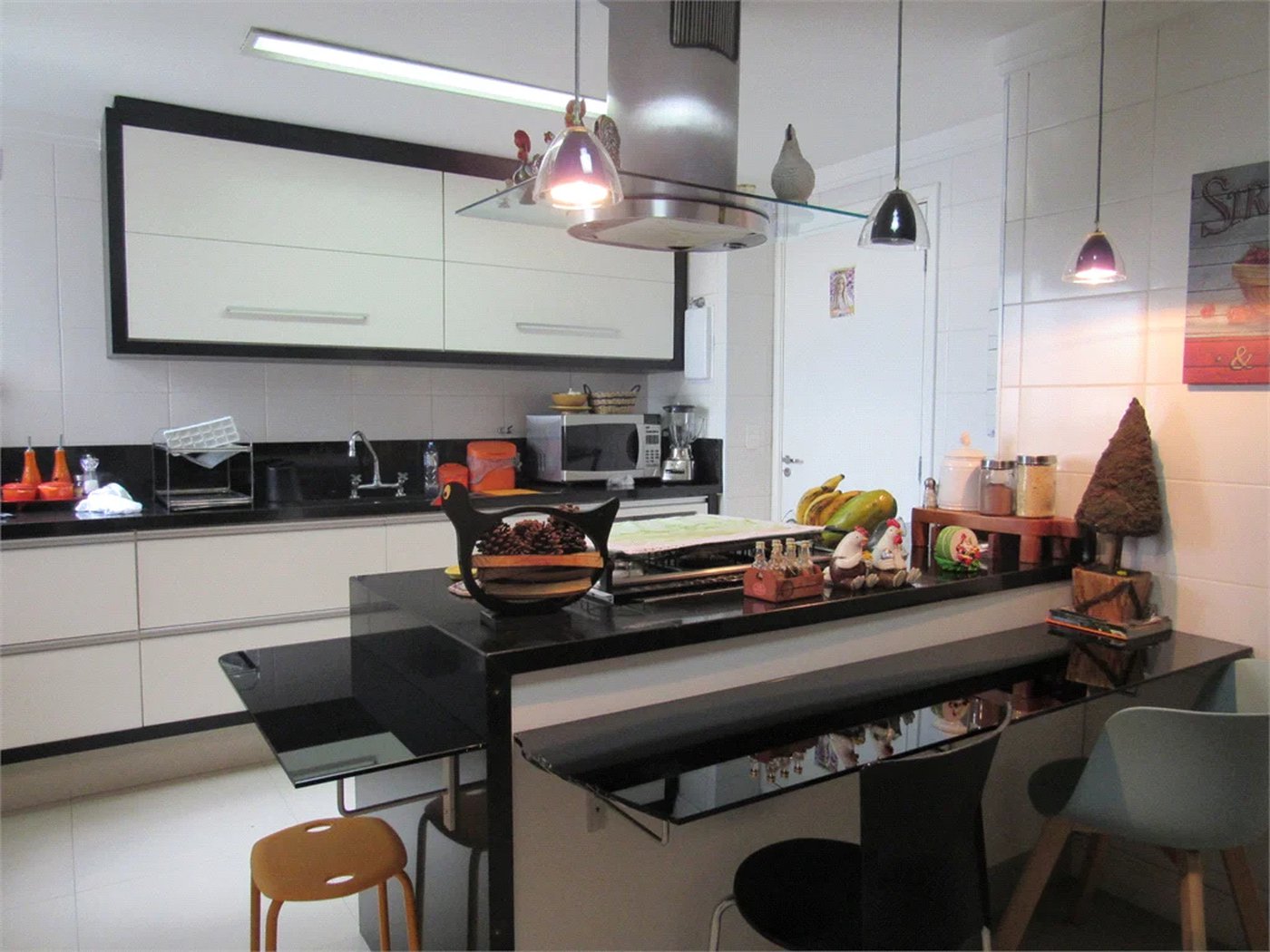 Apartamento à venda com 4 quartos, sendo 3 suítes,  em Jardim Londrina, São Paulo, SP