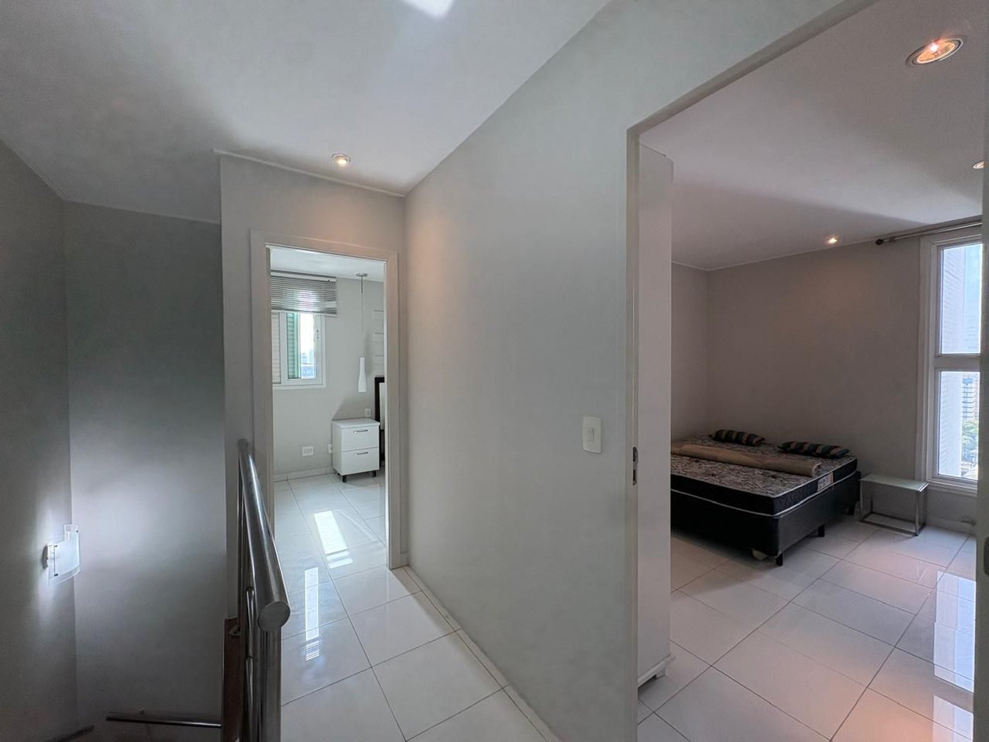 Apartamento com 2 dormitórios à venda, 78 m² por R$ 640.000,00 - Gonzaga - Santos/SP