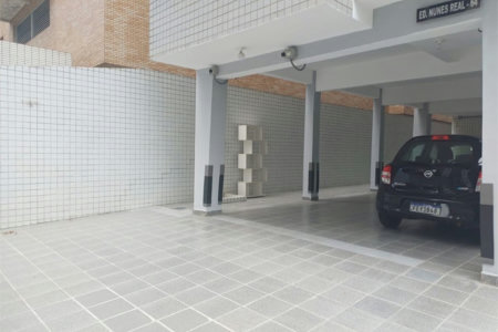 Apartamento com 2 dormitórios à venda, 59 m² por R$ 420.000,00 - Gonzaga - Santos/SP
