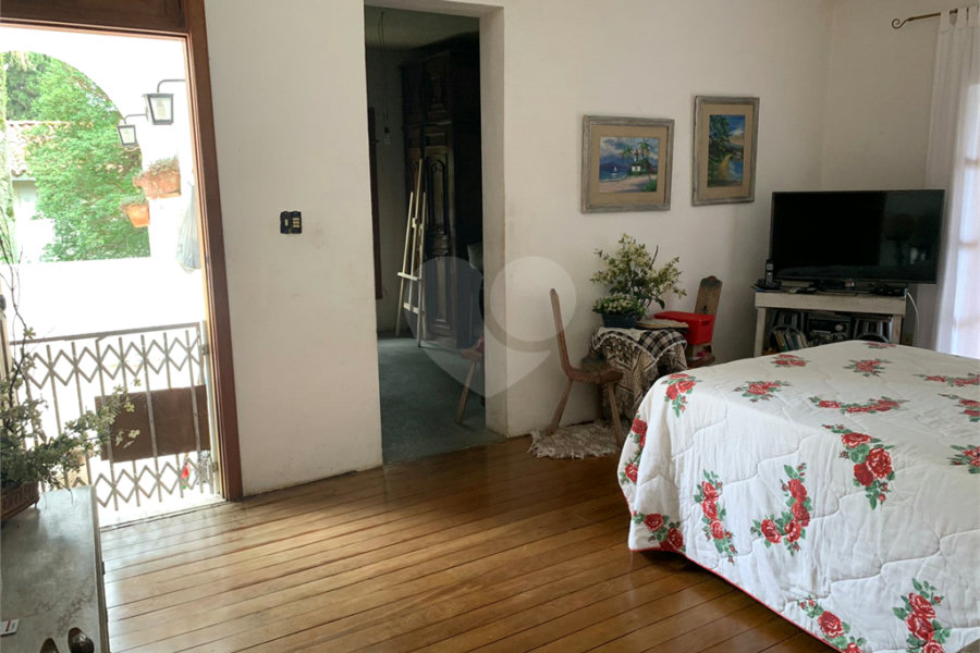 Sobrado à venda com 4 suítes em Tremembé, São Paulo, SP