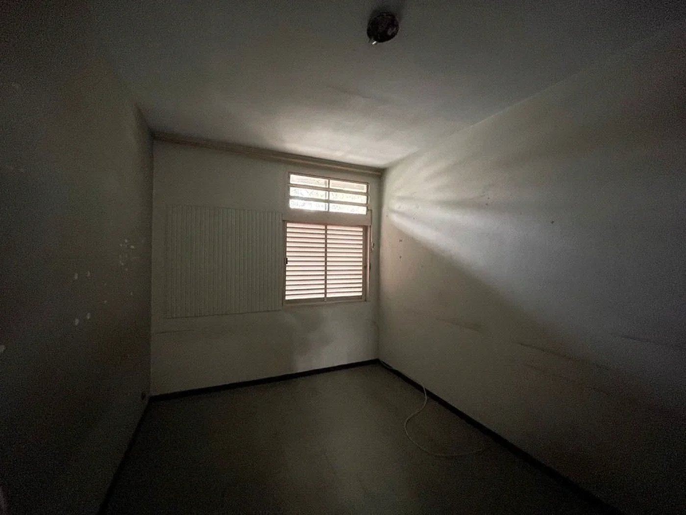 Sobrado à venda com 4 quartos, sendo 1 suíte, em Vila Inah, São Paulo, SP