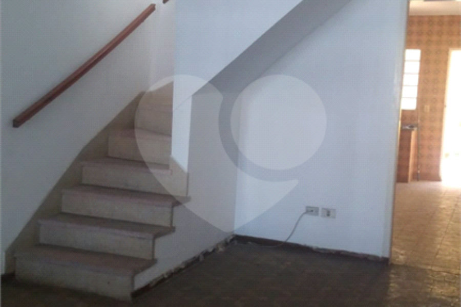 Sobrado à venda com 3 quartos em Vila Medeiros, São Paulo, SP