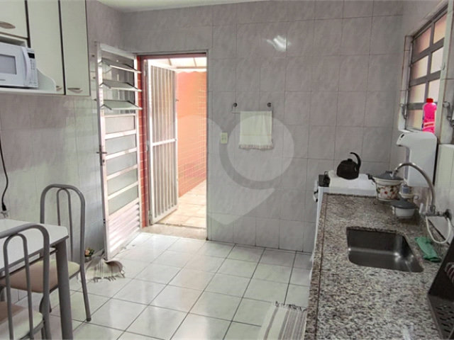Casa à venda com 3 quartos, sendo 1 suíte,  em Santana, São Paulo, SP