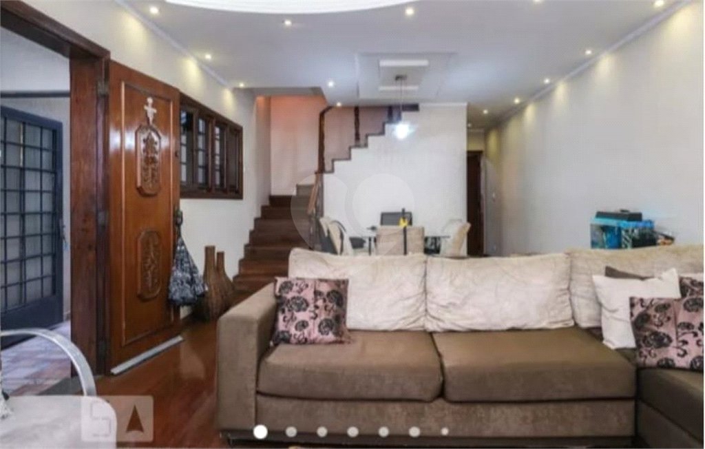 Sobrado à venda com 4 quartos, sendo 2 suítes, em Tucuruvi, São Paulo, SP
