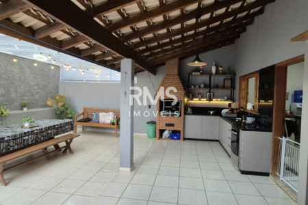 Casa à venda com 3 quartos, sendo 1 suíte, em Cond. Vila Aldea de Espana, Itu - SP