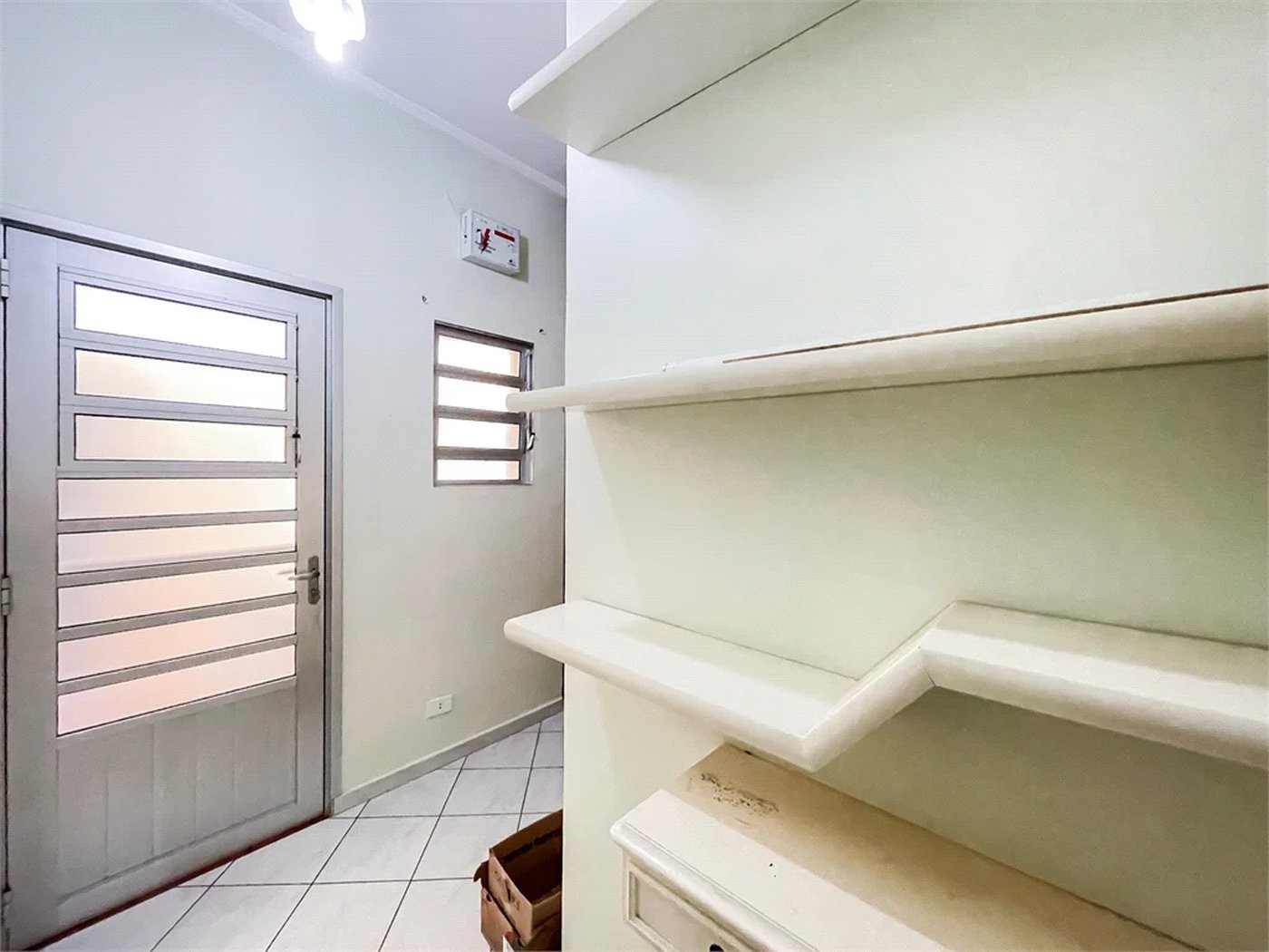 Casa Térrea à venda com 6 quartos, sendo 3 suítes, em Instituto de Previdência, São Paulo, SP