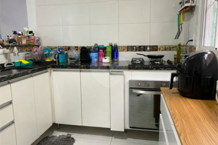Casa à venda com 3 quartos, sendo 1 suíte, em Vila Barcelona, Sorocaba, SP
