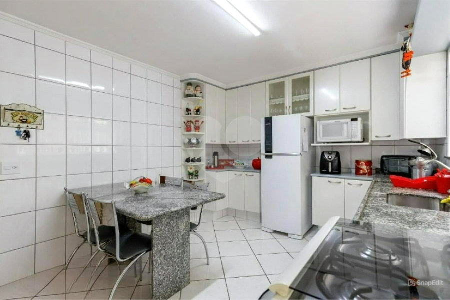 Sobrado à venda com 3 quartos, sendo 1 suíte, em Horto, São Paulo, SP
