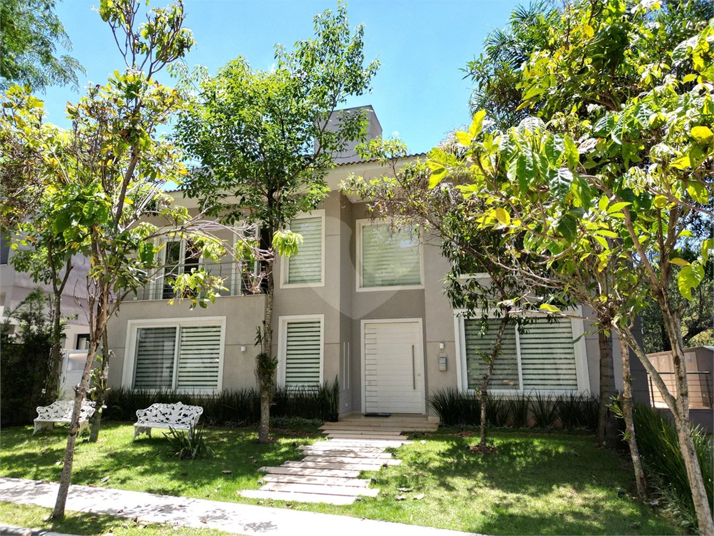 Casa à venda com 4 quartos, sendo 3 suítes, no condomínio Reserva Nova Cantareira, São Paulo - SP