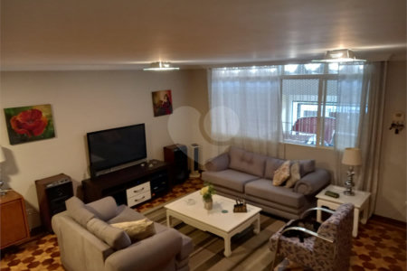 Sobrado à venda com 3 quartos, sendo 1 suíte, em Vila Cruzeiro, São Paulo, SP