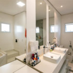 Casa à venda com 6 quartos, sendo 5 suítes,  no condomínio Village Castelo, Itu - SP