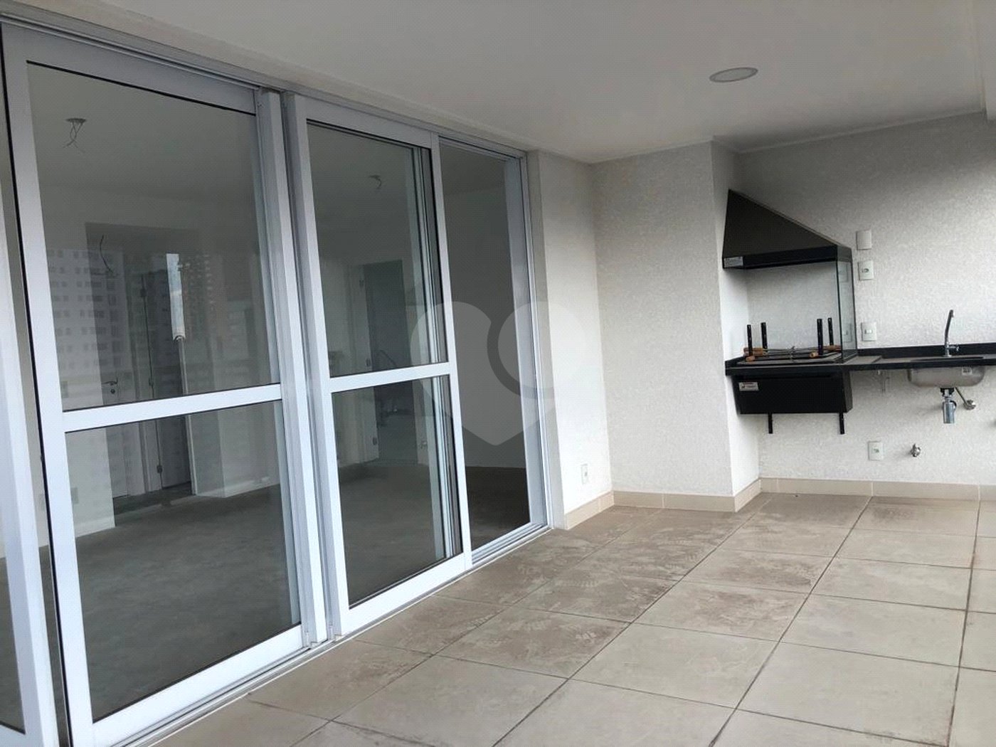 Apartamento à venda com 3 quartos, sendo 2 suítes, em Vila Clementino, São Paulo, SP