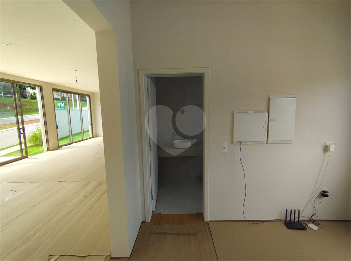 Casa à venda com 4 quartos, sendo 3 suítes,  no condomínio Villa Verde, Jundiaí - SP