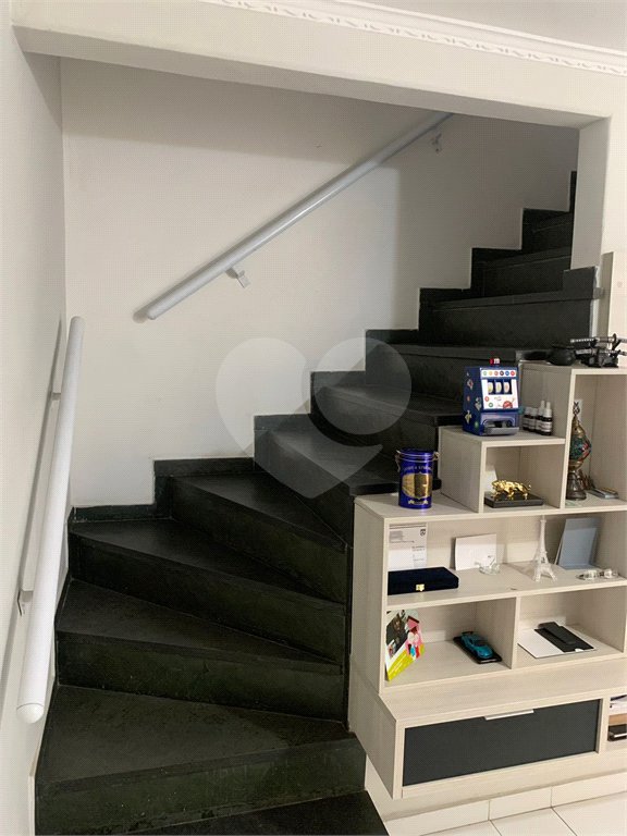 Sobrado à venda ou para alugar com 3 quartos, sendo 2 suítes, em Santana, São Paulo, SP
