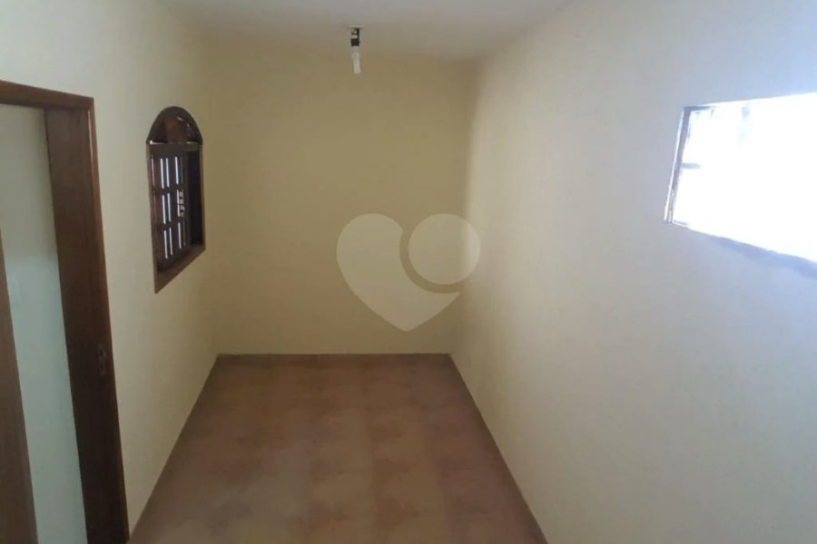 Casa à venda com 5 quartos, sendo 1 suíte, em Santana, São Paulo, SP