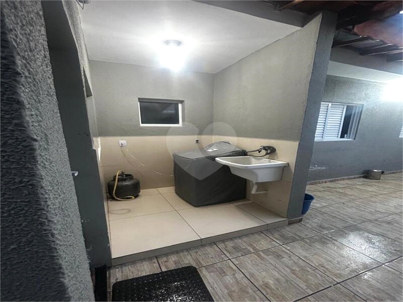 Casa à venda com 2 quartos, sendo 1 suíte, em Jardim Wanel Ville V, Sorocaba, SP