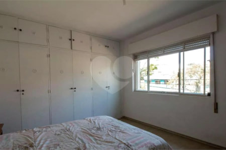 Sobrado à venda com 3 quartos, sendo 1 suíte, em Planalto Paulista, São Paulo, SP