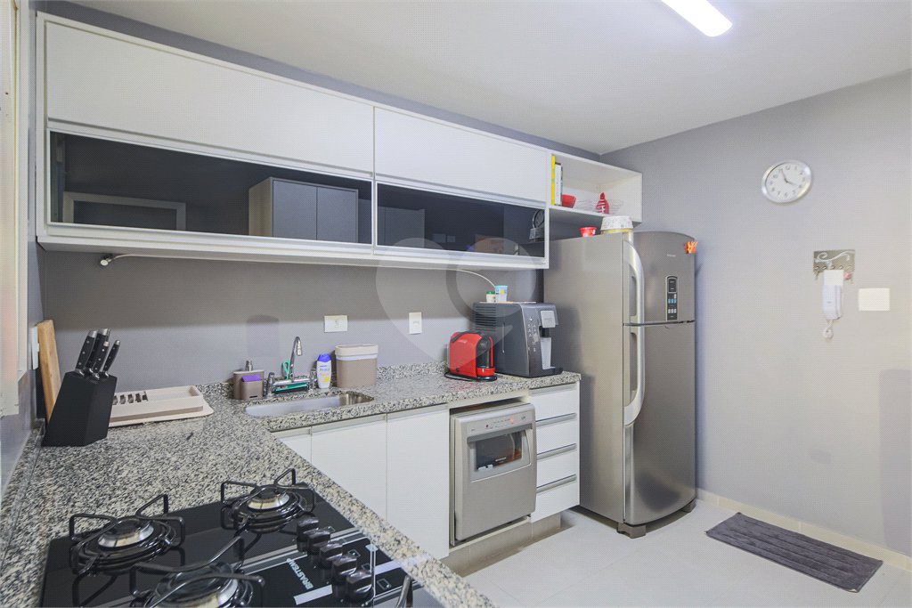 Apartamento à venda com 3 quartos, sendo 1 suíte, em Brooklin, São Paulo, SP