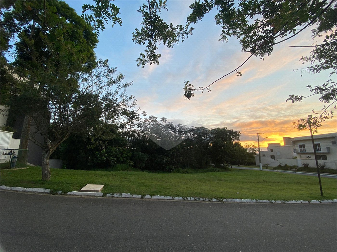Terreno à venda em Mogi Moderno, Mogi das Cruzes, SP
