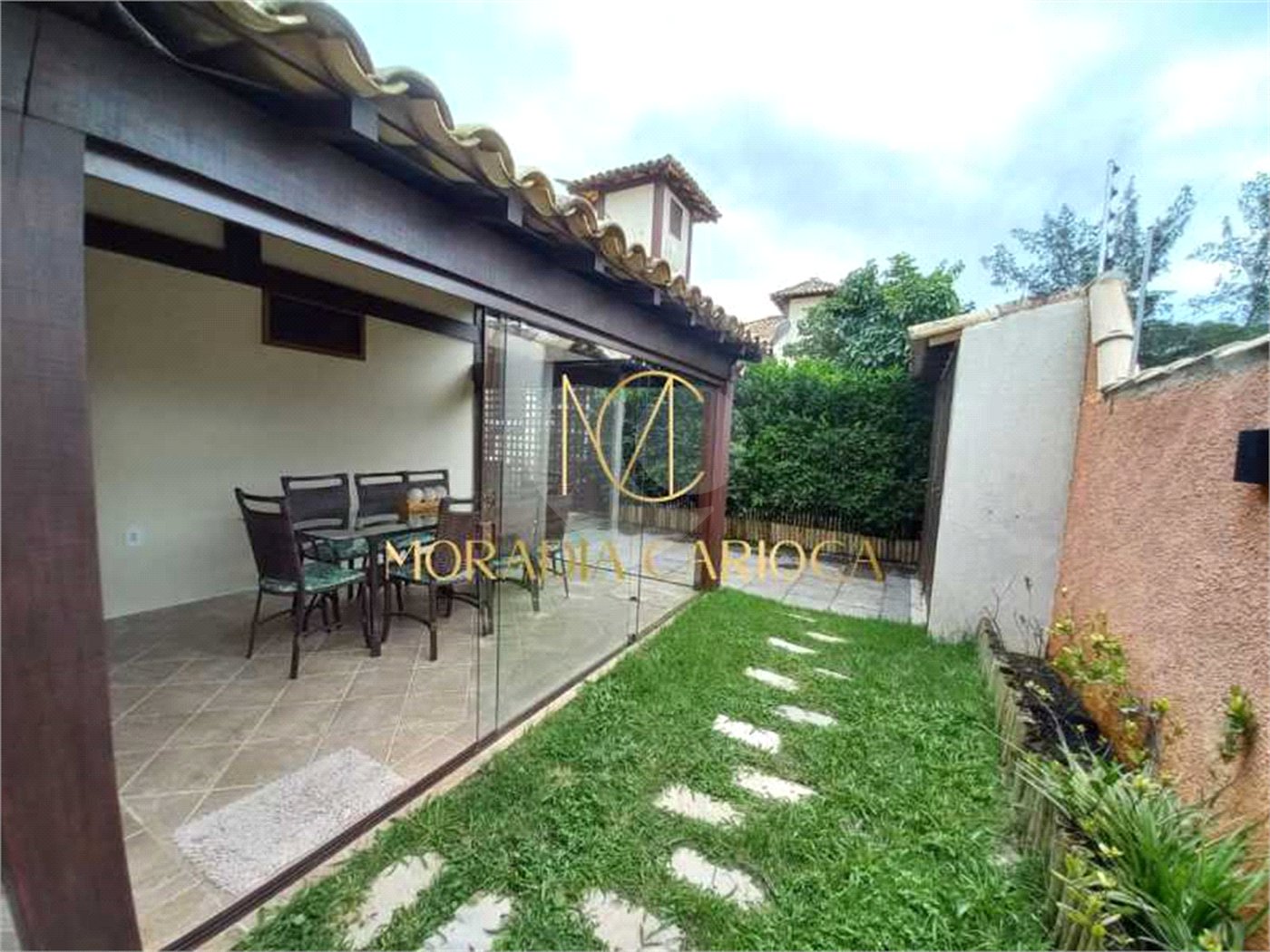 Casa em condomínio à venda com 3 suítes em Praia Rasa, Armação dos Búzios, RJ