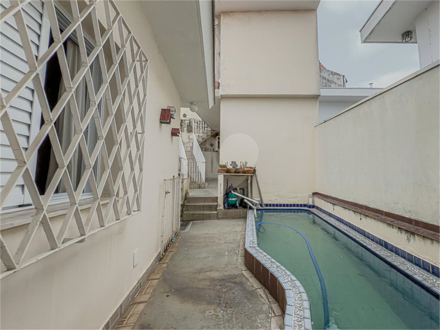 Casa à venda com 3 quartos, sendo 2 suítes,  em Jardim da Saúde, São Paulo, SP