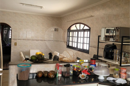 Casa à venda com 2 quartos, sendo 1 suíte,  em Vila Cintra, Mogi das Cruzes, SP
