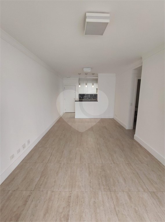 Apartamento à venda ou para alugar com 3 quartos, sendo 1 suíte,  em Parque Reboucas, São Paulo, SP