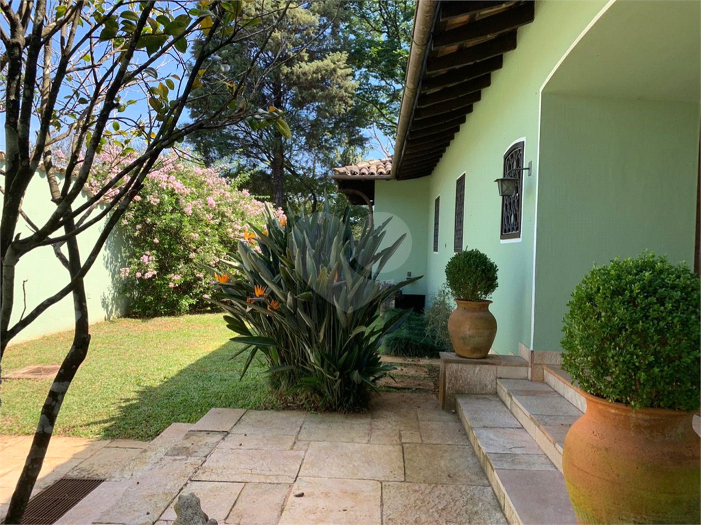 Casa Térrea à venda com 3 suítes em Interlagos, São Paulo, SP