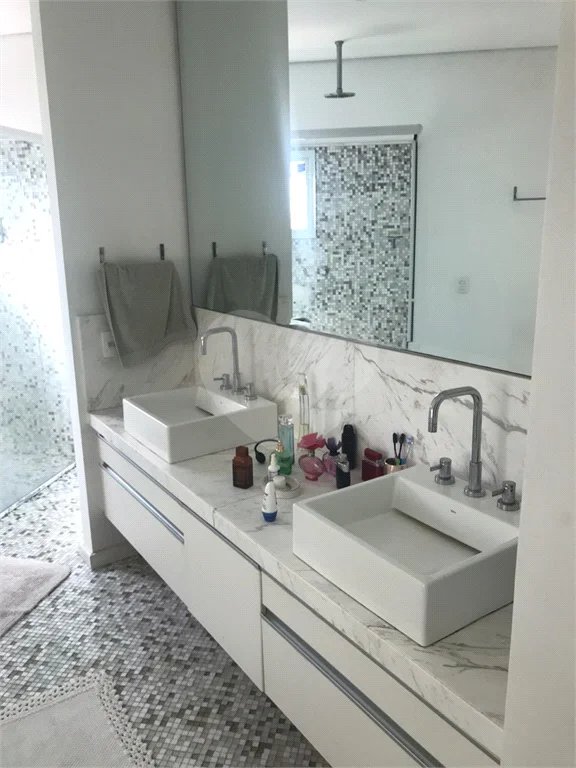 Casa à venda com 5 suítes em Jardim São Bento, São Paulo, SP