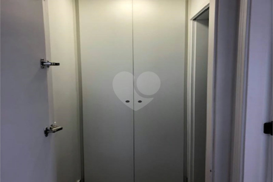 Flat à venda com 1 suíte em Santana, São Paulo, SP