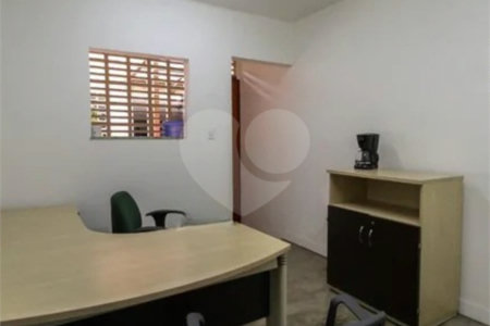Apartamento à venda com 3 quartos, sendo 1 suíte,  em Mooca, São Paulo, SP