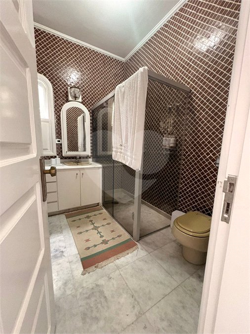 Casa Térrea à venda com 4 suítes em Anchieta, São Bernardo do Campo, SP