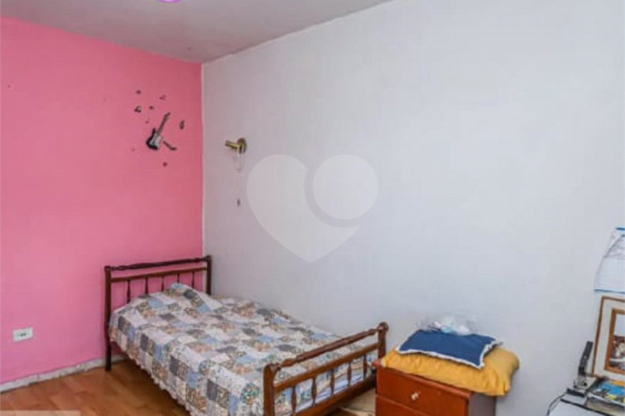Sobrado à venda com 4 quartos no Brasilândia, São Paulo, SP