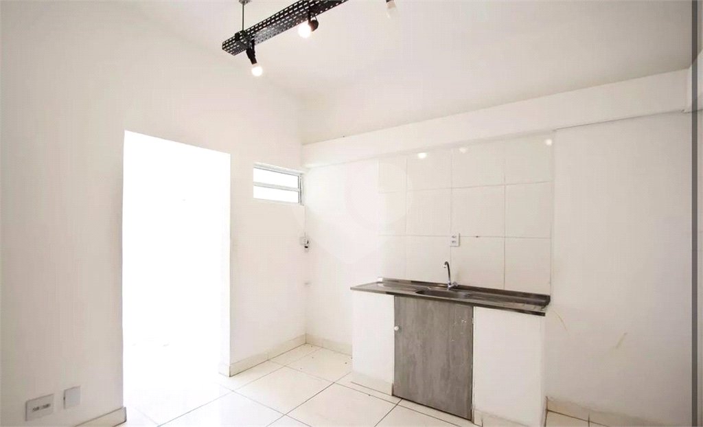 Apartamento à venda com 3 quartos, sendo 1 suíte, em Pinheiros, São Paulo, SP