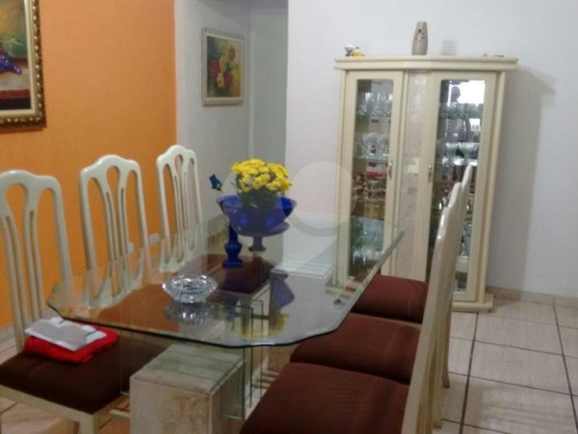 Sobrado à venda com 3 quartos, sendo 1 suíte,  em Jardim São Paulo(zona Norte), São Paulo, SP