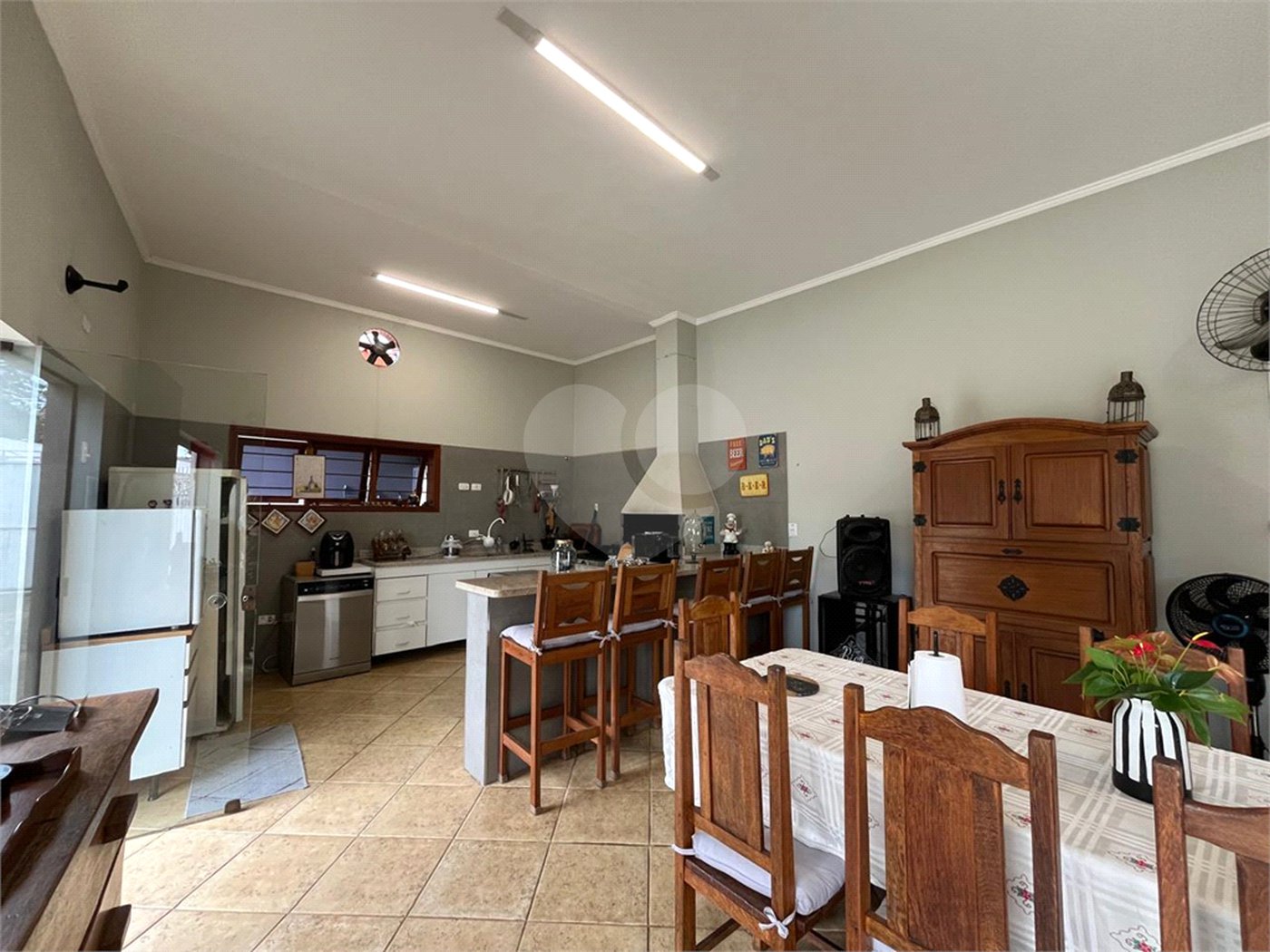 Casa à venda com 3 suítes em Jardim Shangri-lá, Itapetininga, SP