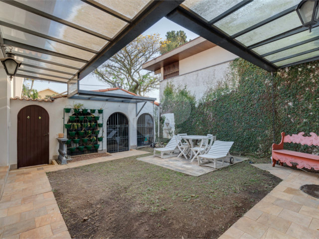 Casa Térrea à venda com 3 suítes em Granja Julieta, São Paulo, SP