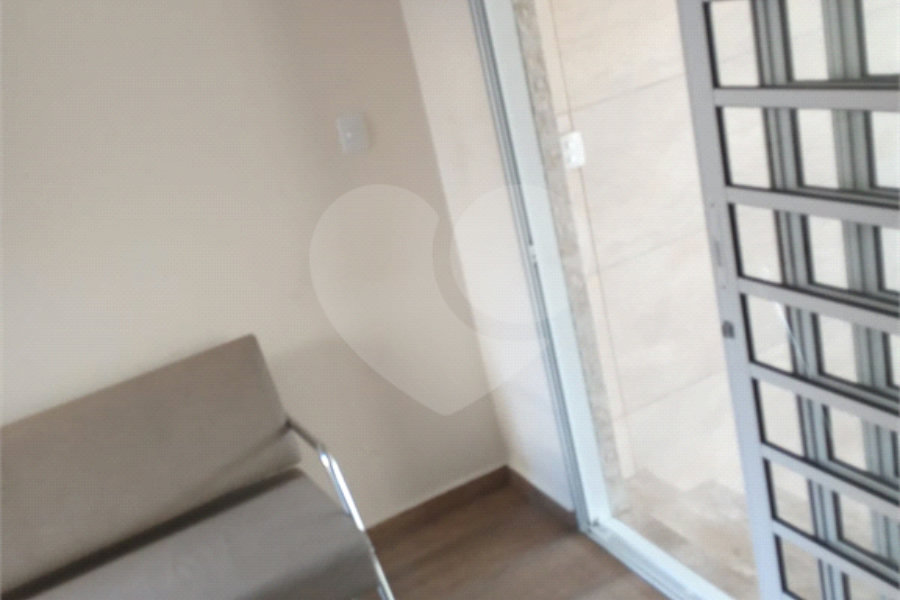 Sobrado à venda com 3 quartos, sendo 1 suíte, em Jardim Santa Beatriz, Guarulhos, SP