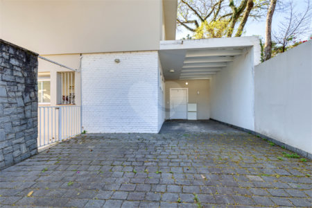 Casa de Vila à venda com 4 quartos, sendo 3 suítes, em Chácara Santo Antônio, São Paulo, SP