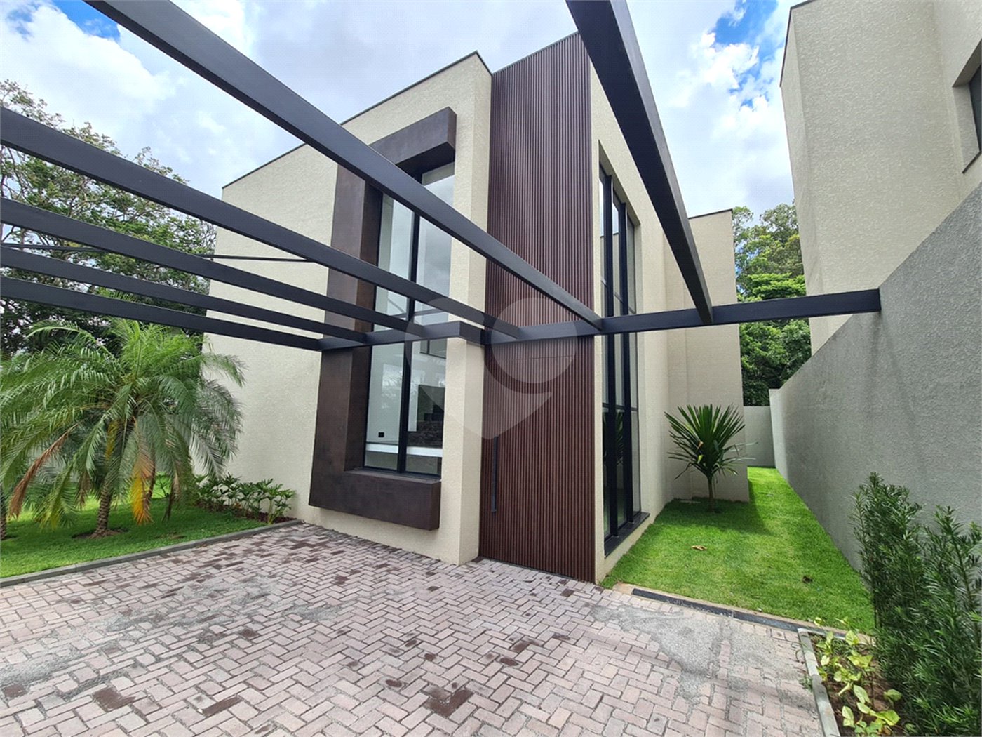 Casa em condomínio à venda com 3 suítes em Vila Santista, Atibaia, SP