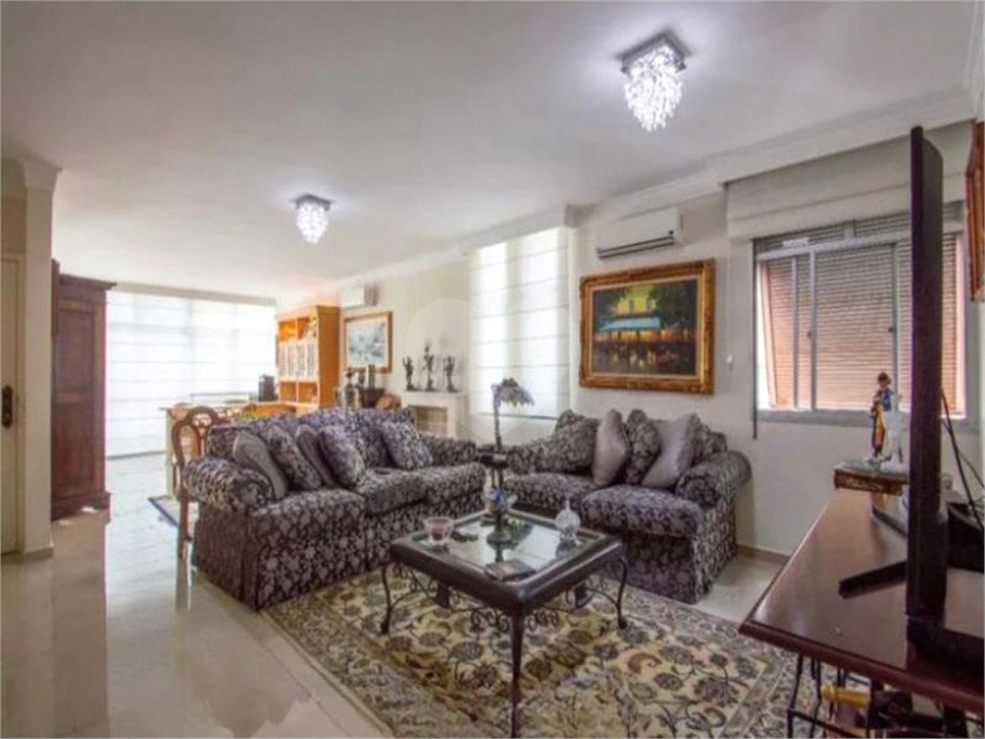Apartamento à venda com 3 quartos, sendo 2 suítes, em Campo Belo, São Paulo, SP
