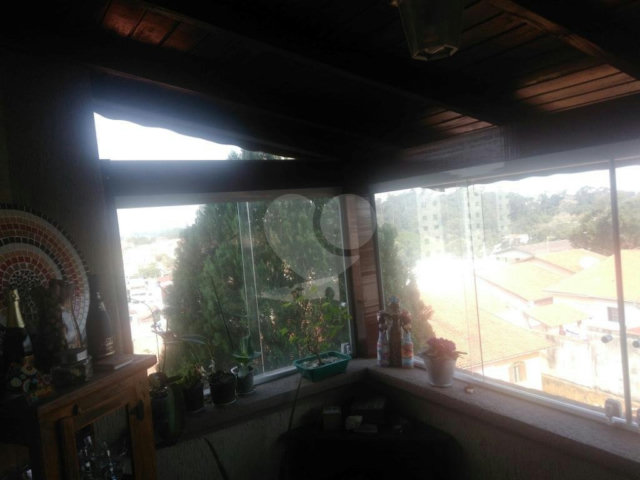 Casa à venda com 3 quartos, sendo 1 suíte,  no condomínio Algarve Residencial, São Paulo - SP