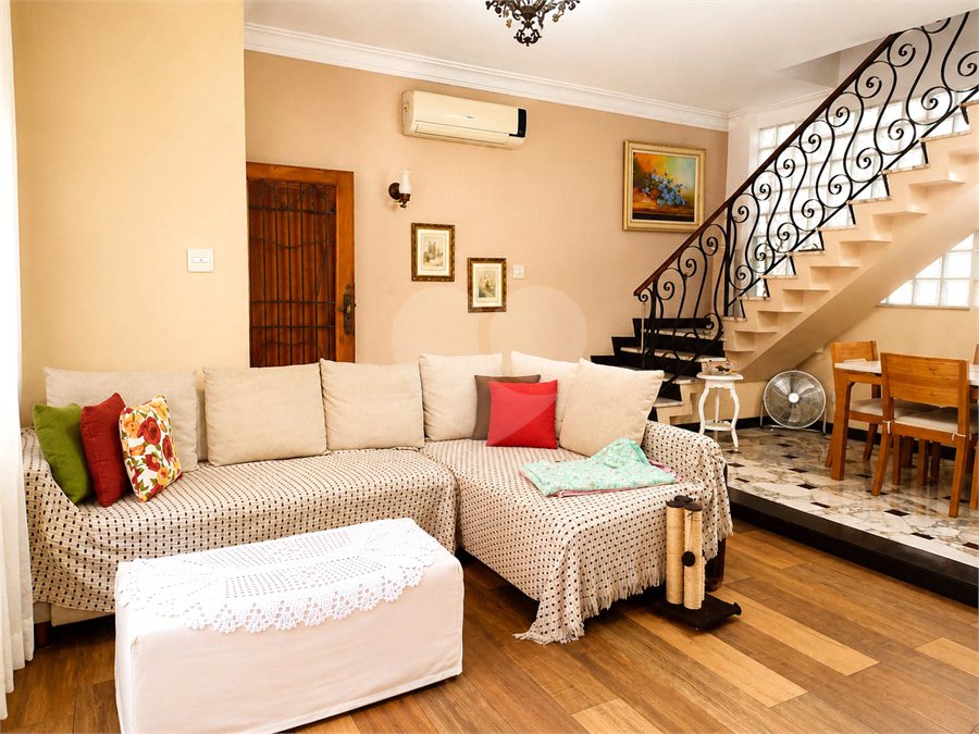 Casa à venda com 4 quartos, sendo 1 suíte,  em Tijuca, Rio de Janeiro, RJ