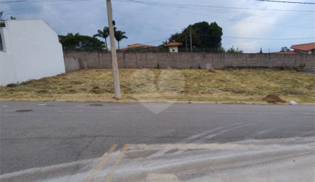 Terreno à venda com 1 suíte em Marambaia, Vinhedo, SP