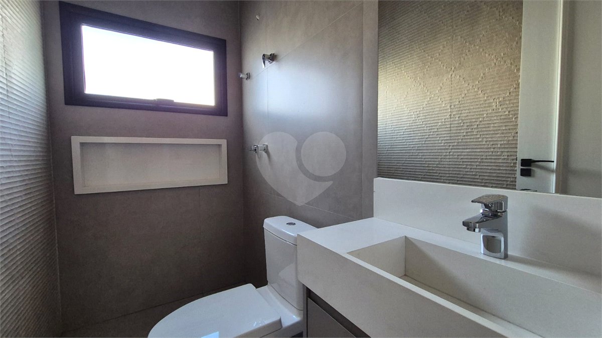 Casa à venda com 4 suítes no condomínio Alphaville Nova Esplanada 3, Votorantim - SP