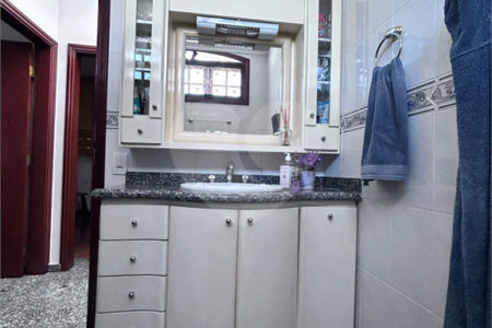 Casa à venda com 3 quartos, sendo 1 suíte, em Jardim do Lago, Jundiaí, SP