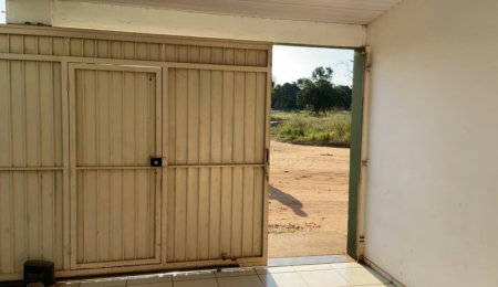 Casa à venda com 2 quartos em Vila Haro, Três Lagoas, MS